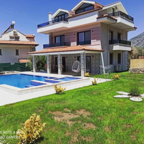 “Villa Desen”Ölüdenizde Müstakil 4+1 HAVUZLU VİLLA